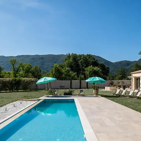 Campo Di Meloni By Konnect *